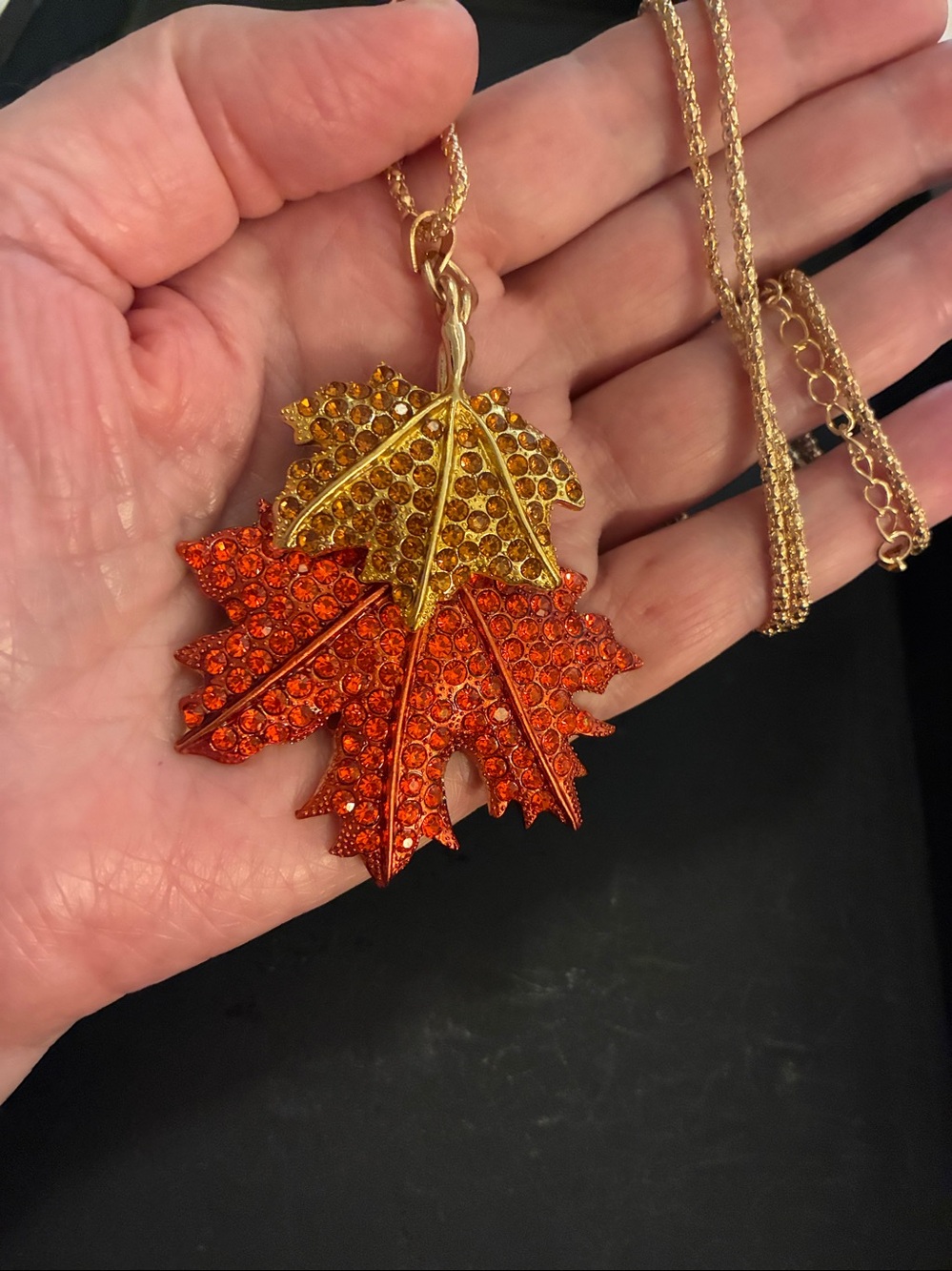 Red & Amber Crystal Maple Leaf Gold-Tone Pendant Necklace. Top Leaf Moves
NWOT